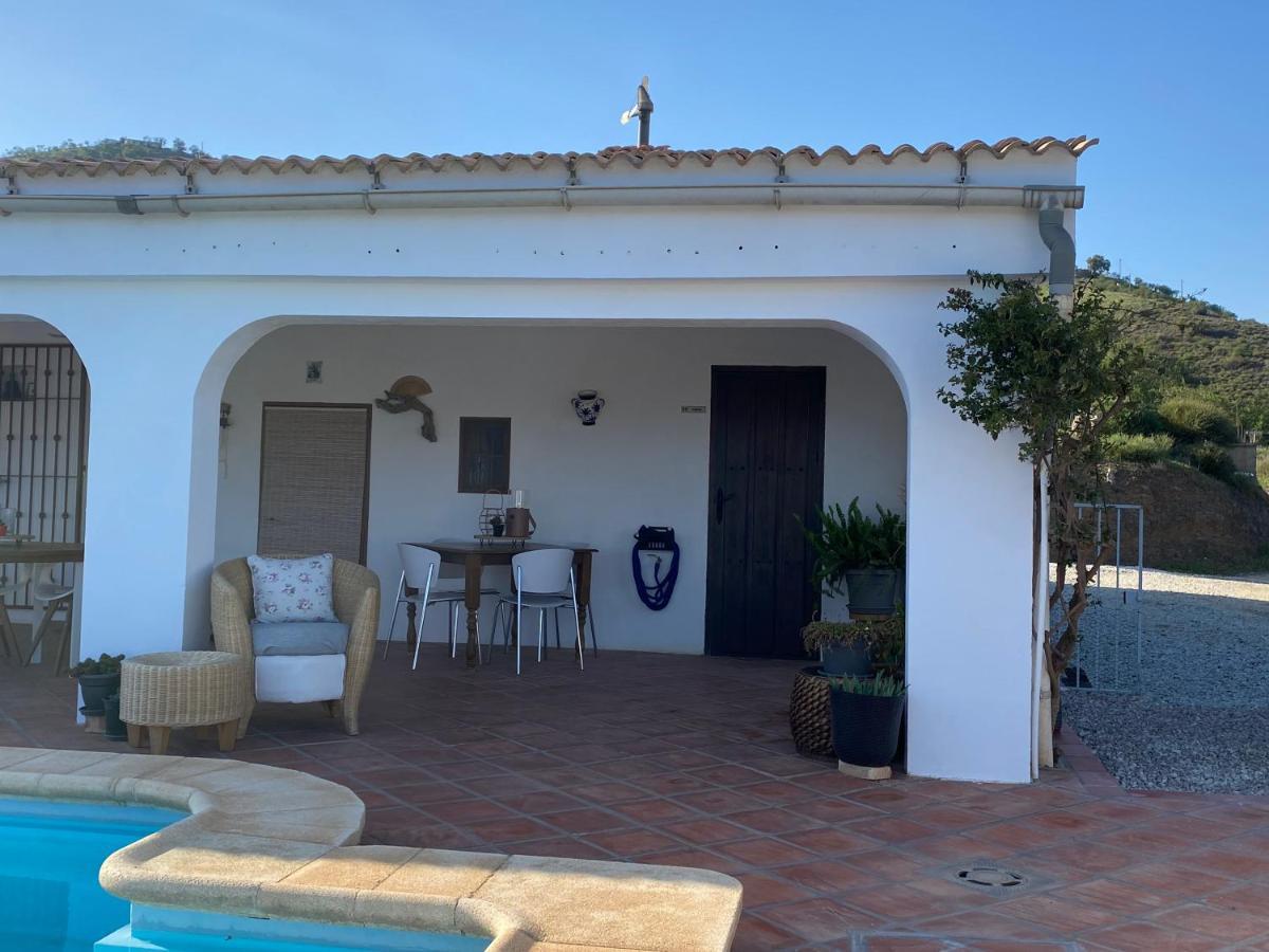 Casa La Quinta Panzió Ríogordo Kültér fotó