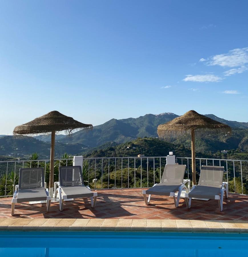 Casa La Quinta Panzió Ríogordo Kültér fotó
